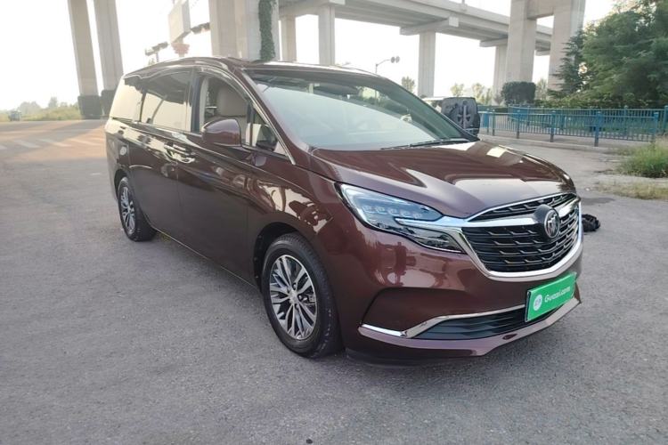 Used Buick GL8 2022 ES Landtrek 653T Luxury Edition Front Right 45 Deg