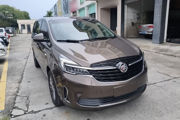 Used Buick GL8 2022 Land Business Class 652T Luxury Model Front Right 45 Deg
