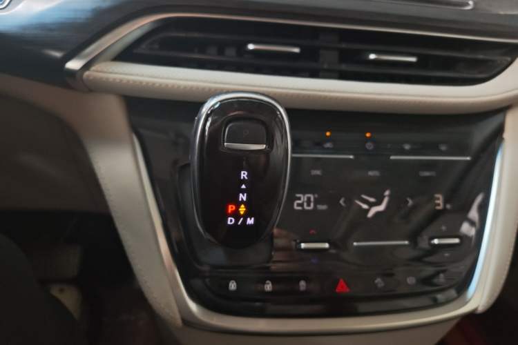 Used Buick GL8 2022 ES Landtrek 653T Comfort Edition Gear Lever