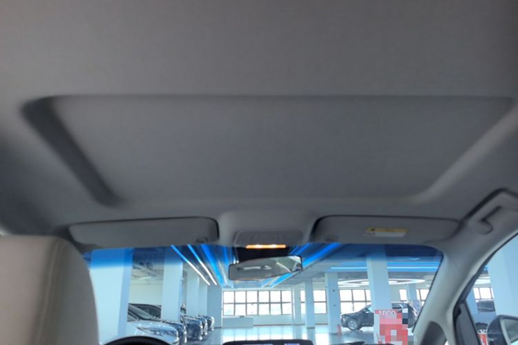 Used Buick GL8 2022 Land Cruiser Executive Class 652T Comfort Model Headliner