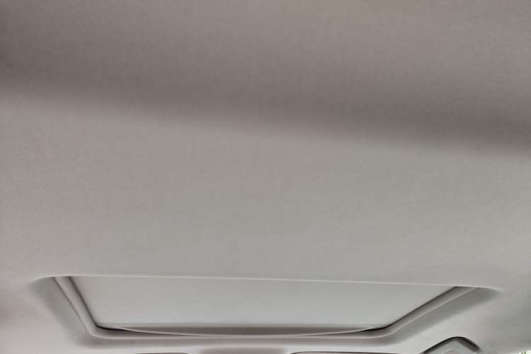 Used Buick GL8 2022 Land Business Class 652T Luxury Model Headliner