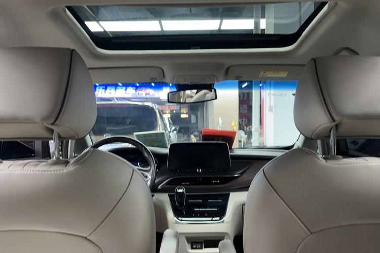 Used Buick GL8 2022 Land Business Class 652T Luxury Model Headliner