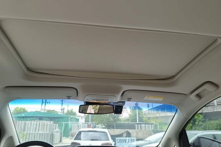 Used Buick GL8 2022 Land Business Class 652T Luxury Model Headliner