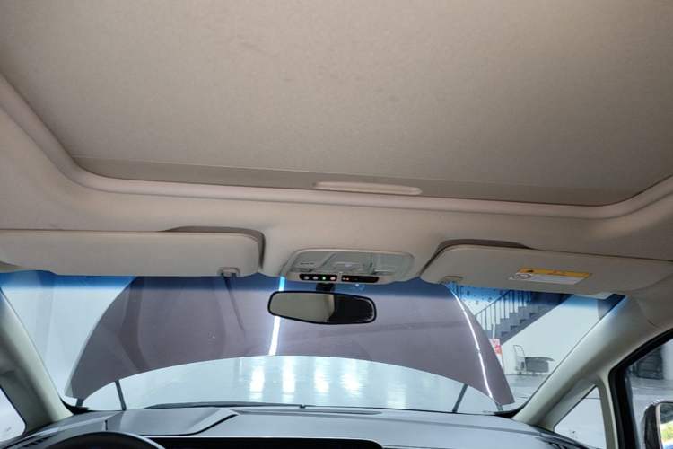 Used Buick GL8 2022 ES Landtrek 653T Comfort Edition Headliner