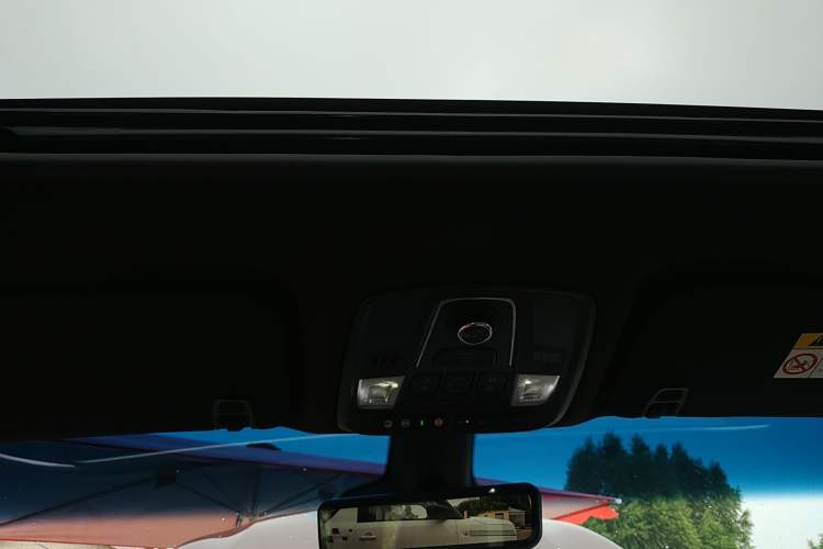 Used Buick GL8 2022 ES Land Cruiser 653T Luxury Model Headliner