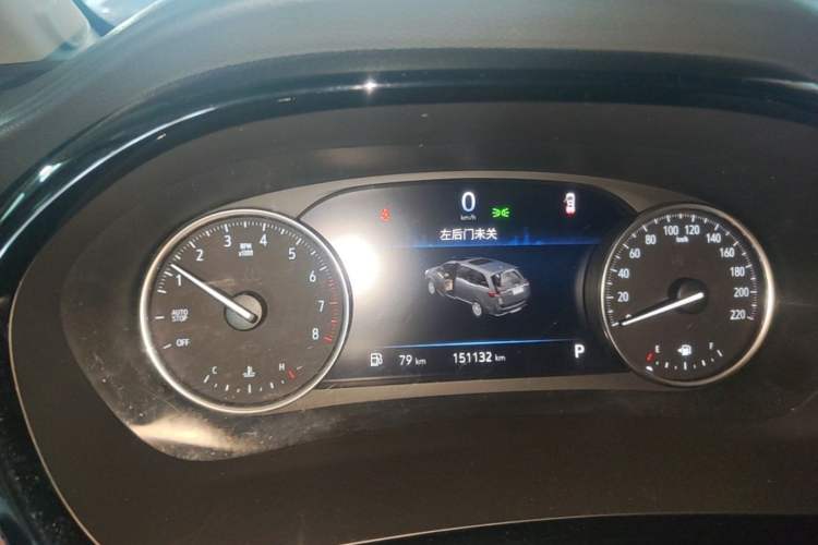 Used Buick GL8 2022 Land Cruiser Executive Class 652T Comfort Model Instrument Cluster