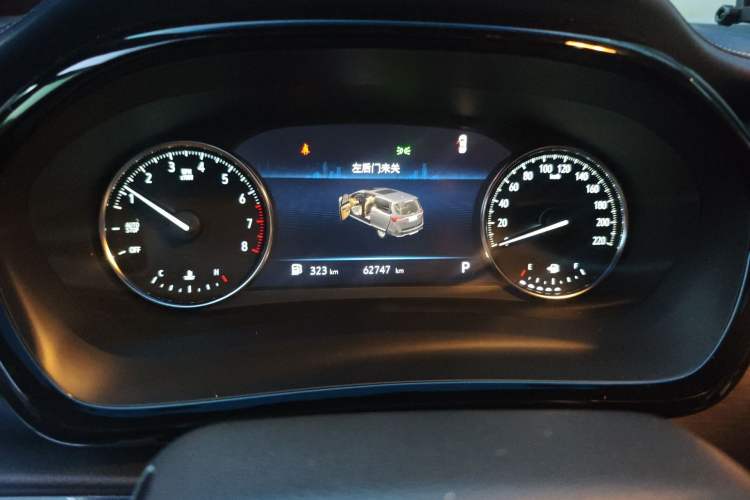 Used Buick GL8 2022 Land Cruiser Executive Class 652T Comfort Model Instrument Cluster