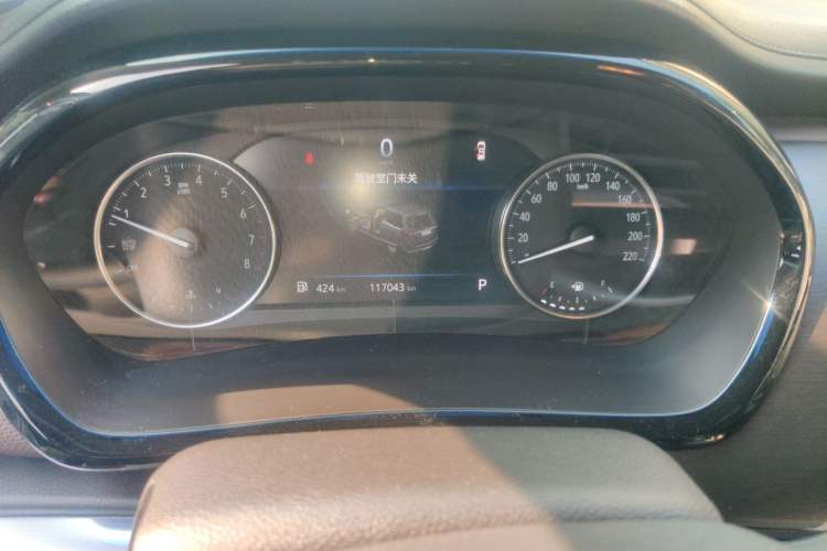 Used Buick GL8 2022 Land Cruiser Executive Class 652T Comfort Model Instrument Cluster