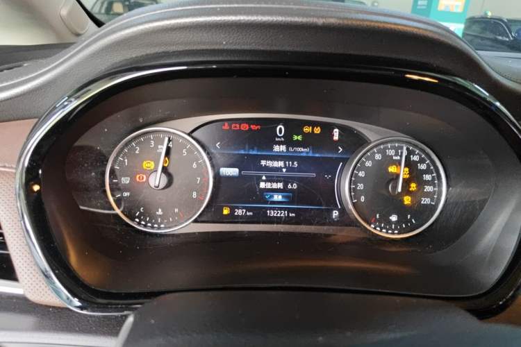 Used Buick GL8 2022 Land Cruiser Executive Class 652T Comfort Model Instrument Cluster