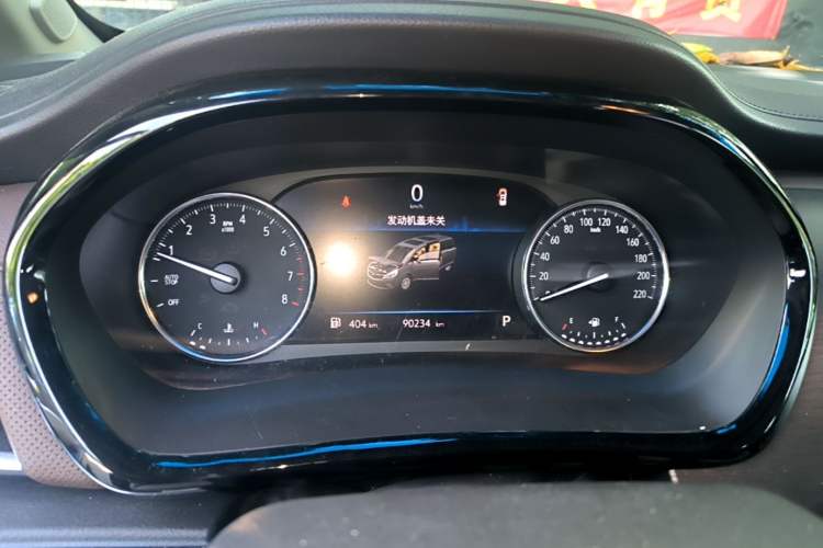 Used Buick GL8 2022 Land Cruiser Executive Class 652T Comfort Model Instrument Cluster