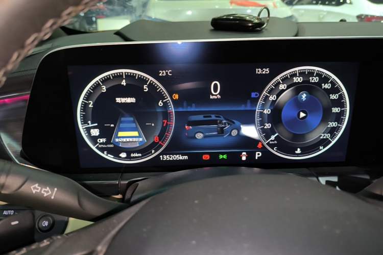 Used Buick GL8 2022 ES Land Cruiser 653T Smart Luxury Model Instrument Cluster