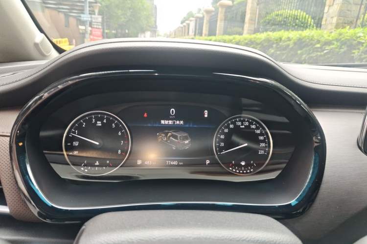 Used Buick GL8 2022 Land Cruiser Executive Class 652T Smart Luxury Model Instrument Cluster