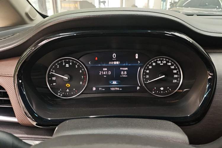 Used Buick GL8 2022 Land Business Class 652T Luxury Model Instrument Cluster