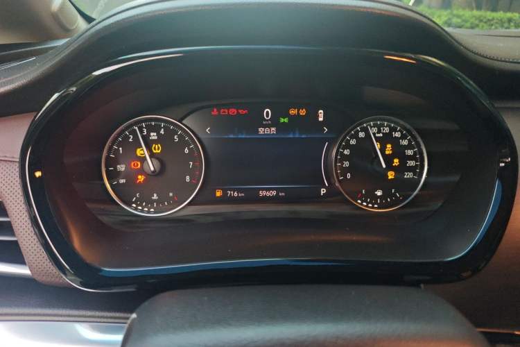 Used Buick GL8 2022 Land Cruiser Executive Class 652T Comfort Model Instrument Cluster