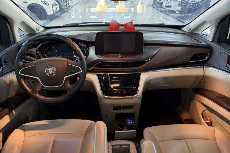 Used Buick GL8 2022 Land Cruiser Executive Class 652T Comfort Model Interior 1