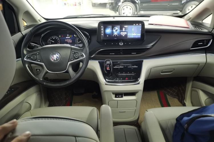 Used Buick GL8 2022 Land Business Class 652T Luxury Model Interior 2