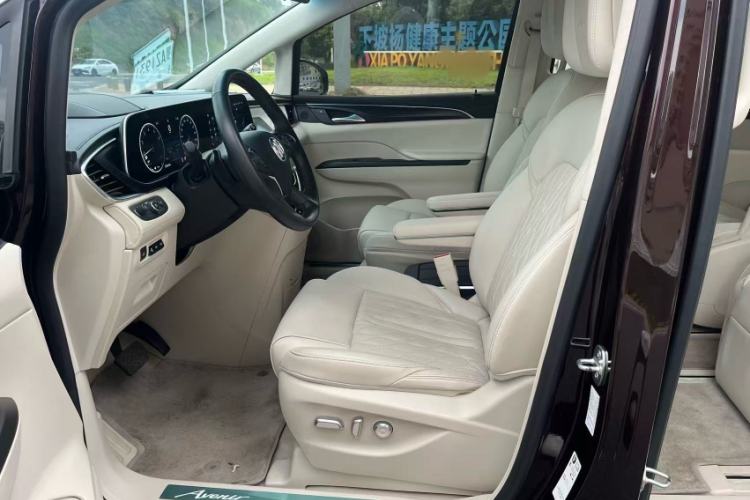 Used Buick GL8 2022 Avenir Aivia Six-Seat Deluxe Edition Interior 3