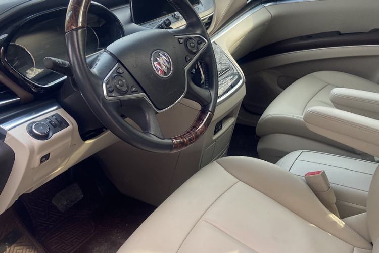 Used Buick GL8 2022 Land Business Class 652T Luxury Model Interior 5