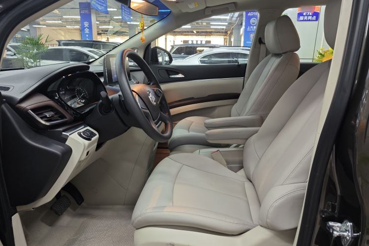 Used Buick GL8 2022 Land Cruiser Executive Class 652T Comfort Model Interior 5