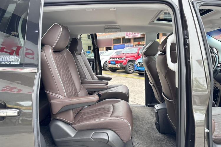 Used Buick GL8 2022 Land Business Class 652T Luxury Model Interior 5