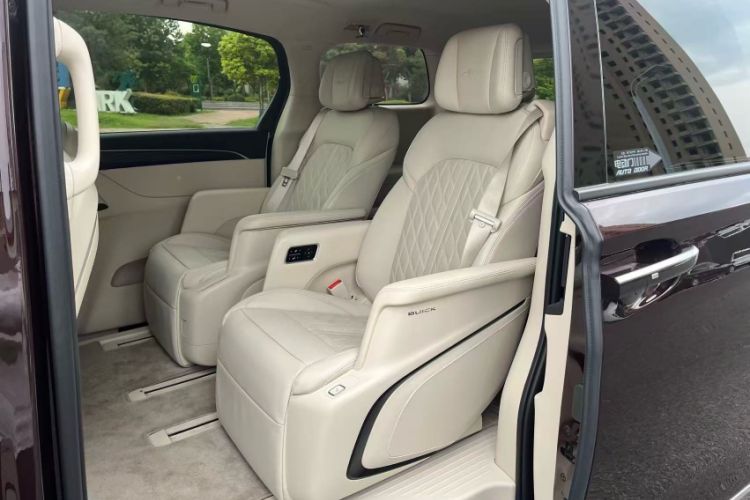Used Buick GL8 2022 Avenir Aivia Six-Seat Deluxe Edition Interior 6