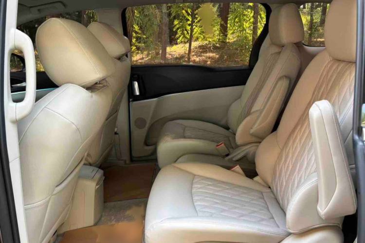 Used Buick GL8 2022 Land Cruiser Executive Class 652T Comfort Model Interior 7