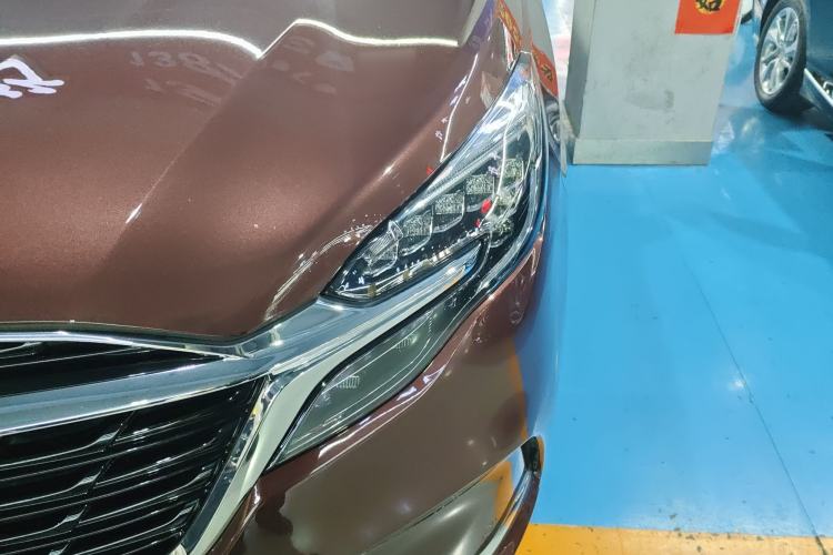 Used Buick GL8 2022 ES Landtrek 653T Luxury Edition Left Front Headlight