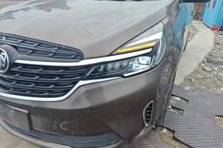 Used Buick GL8 2022 Land Business Class 652T Luxury Model Left Front Headlight