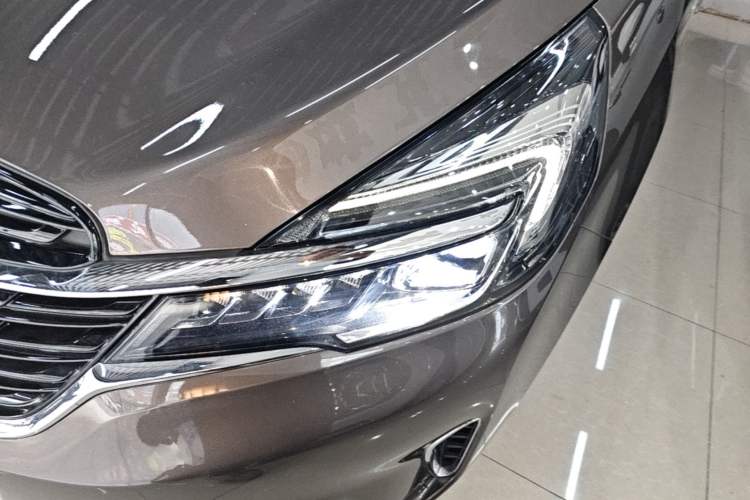 Used Buick GL8 2022 Land Executive Class 652T Prestige Model Left Front Headlight