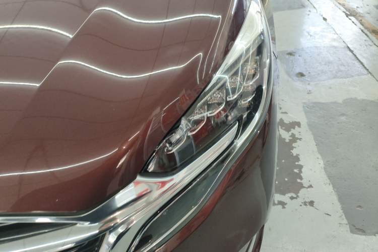 Used Buick GL8 2022 ES Landtrek 653T Luxury Edition Left Front Headlight