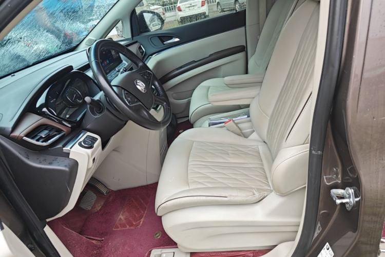 Used Buick GL8 2022 Land Business Class 652T Luxury Model Left Front Seat