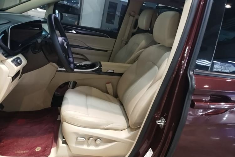 Used Buick GL8 2022 ES Landtrek 653T Luxury Edition Left Front Seat