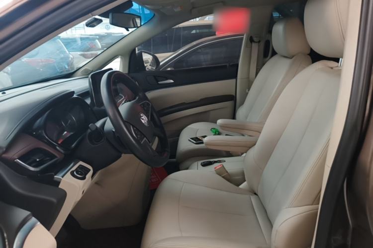 Used Buick GL8 2022 Land Cruiser Executive Class 652T Comfort Model Left Front Seat