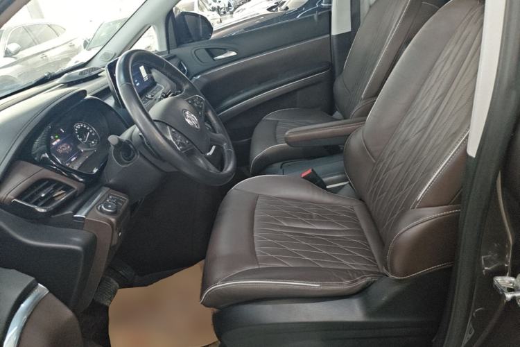 Used Buick GL8 2022 Land Executive Class 652T Prestige Model Left Front Seat