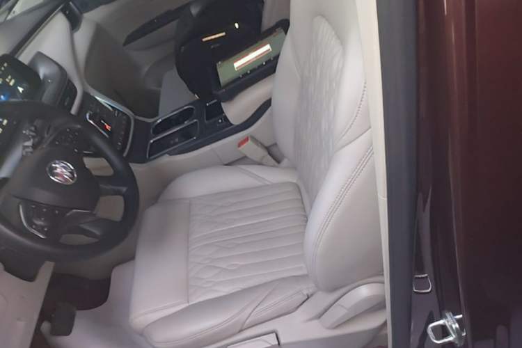 Used Buick GL8 2022 ES Landtrek 653T Comfort Edition Left Front Seat
