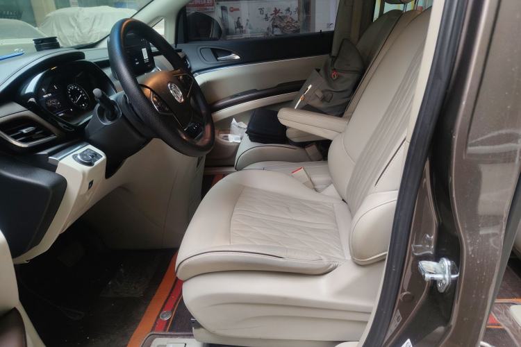 Used Buick GL8 2022 Land Business Class 652T Luxury Model Left Front Seat