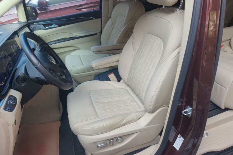 Used Buick GL8 2022 ES Land Cruiser 653T Luxury Model Left Front Seat