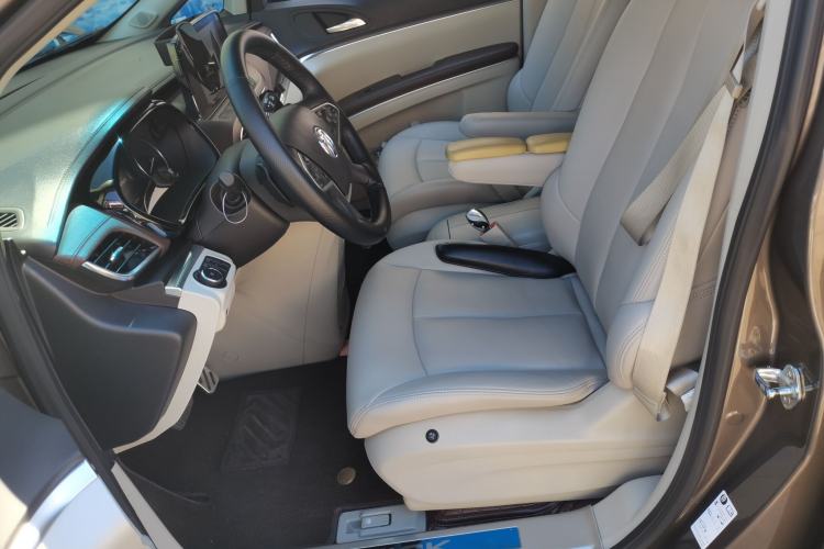 Used Buick GL8 2022 Land Cruiser Executive Class 652T Comfort Model Left Front Seat