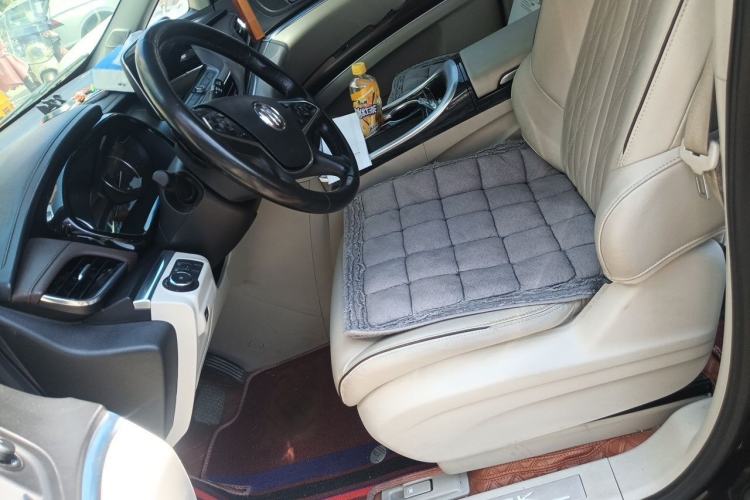 Used Buick GL8 2022 Land Business Class 652T Luxury Model Left Front Seat