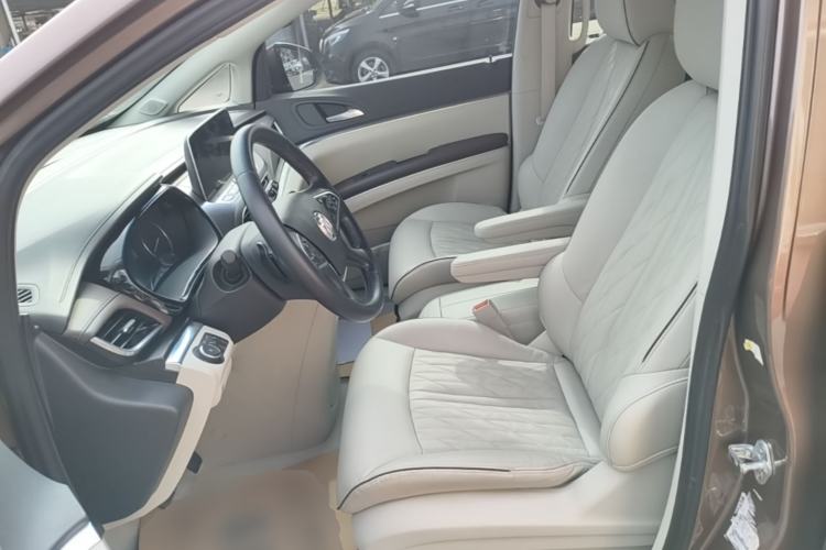 Used Buick GL8 2022 Land Business Class 652T Luxury Model Left Front Seat