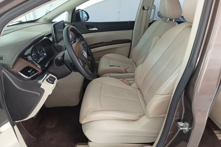 Used Buick GL8 2022 Land Cruiser Executive Class 652T Comfort Model Left Front Seat