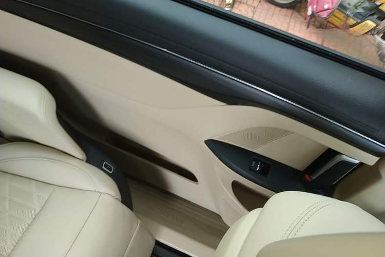 Used Buick GL8 2022 ES Land Cruiser 653T Luxury Model Left Rear Door Interior
