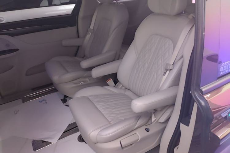 Used Buick GL8 2022 ES Landtrek 653T Comfort Edition Left Rear Seat