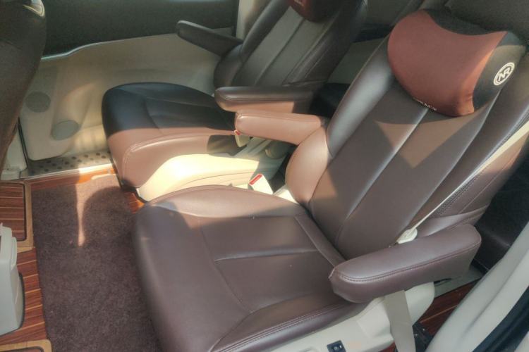 Used Buick GL8 2022 Land Cruiser Executive Class 652T Comfort Model Left Rear Seat