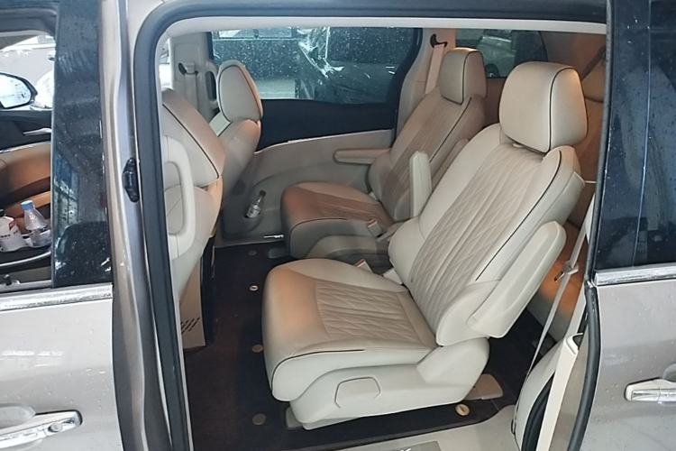Used Buick GL8 2022 Land Executive Class 652T Prestige Model Left Rear Seat