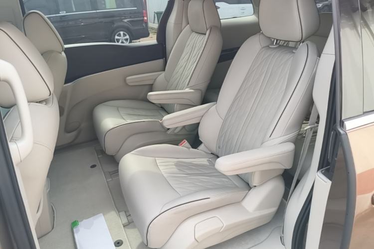 Used Buick GL8 2022 Land Business Class 652T Luxury Model Left Rear Seat