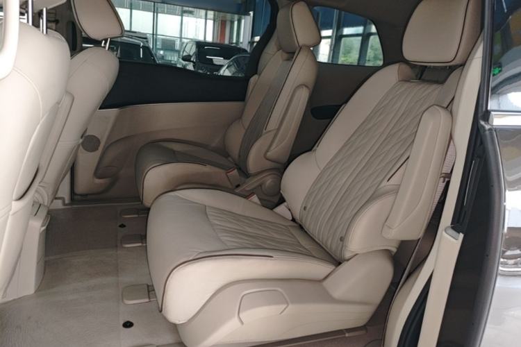 Used Buick GL8 2022 Land Business Class 652T Luxury Model Left Rear Seat