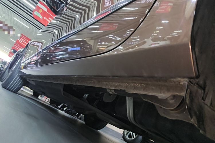 Used Buick GL8 2022 Land Business Class 652T Luxury Model Left Side Sill