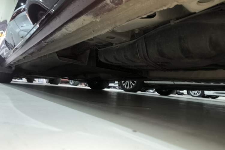Used Buick GL8 2022 ES Landtrek 653T Comfort Edition Left Side Sill