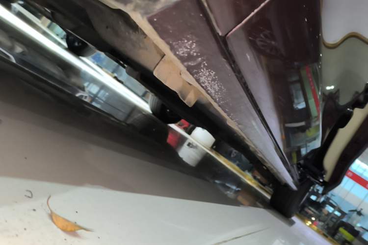Used Buick GL8 2022 ES Land Cruiser 653T Smart Luxury Model Left Side Sill
